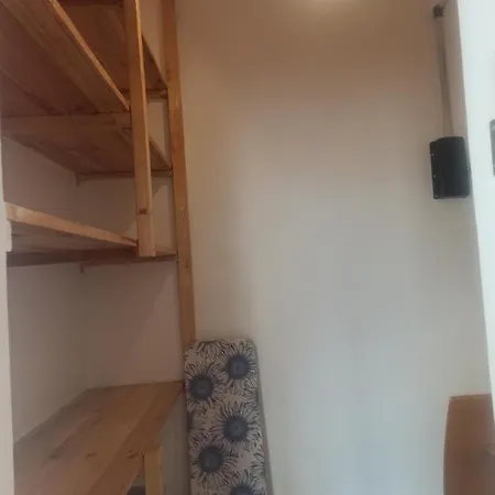 Tower Apartment *